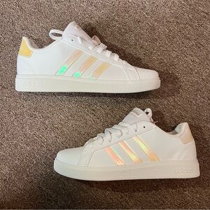 NIB Adidas Grand Court Sneakers